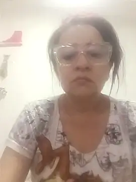 Snapshot of tany90 chatting on 8, 5, 2026 tany90 online show from 8, 5, 2026