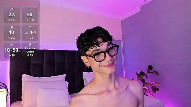 Phillicious   online show from 5, 11, 2025