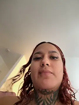 MargothWolfe online show from 13, 9, 2025