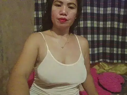 Snapshot of sexymorenal18 chatting on 27, 5, 2026 sexymorenal18 online show from 27, 5, 2026
