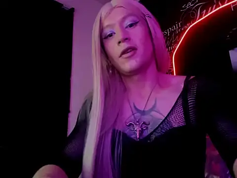 Snapshot of Megam_ chatting on 19, 9, 2025 Megam online show from 19, 9, 2025