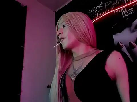 Snapshot of Megam_ chatting on 1, 10, 2025 Megam online show from 1, 10, 2025