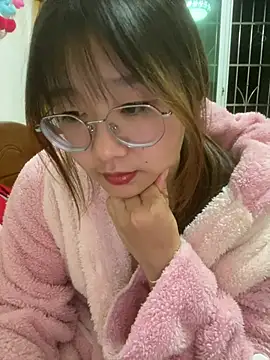 Snapshot of sisi-maiden chatting on 22, 3, 2026 sisi-maiden online show from 22, 3, 2026