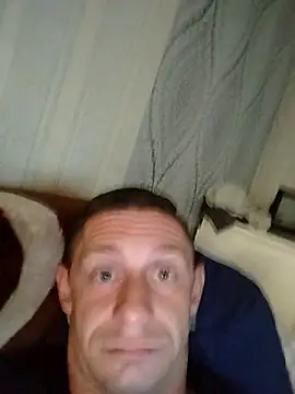 Dawidwi493  online show from 2, 10, 2025