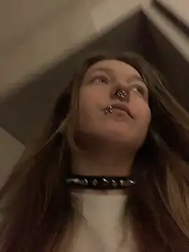 Snapshot of VesnaCrystal chatting on 16, 11, 2025 VesnaCrystal online show from 16, 11, 2025