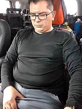 Snapshot of lucho8690 chatting on 25, 9, 2025 lucho8690 online show from 25, 9, 2025