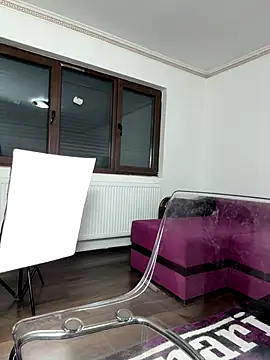 MiaKiittyy online show from 1, 11, 2025