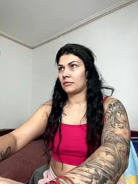 MiaKiittyy online show from 7, 1, 2026