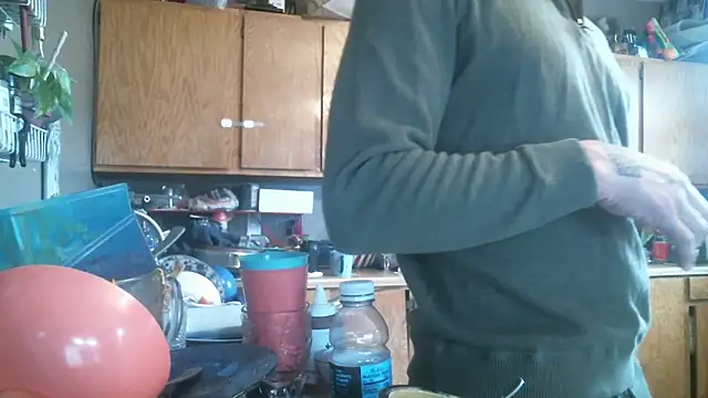 Snapshot of LostInEjaculation chatting on 10, 2, 2026 LostInEjaculation online show from 10, 2, 2026