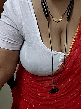 Snapshot of tami_lavanya chatting on 9, 7, 2026 tami lavanya online show from 9, 7, 2026