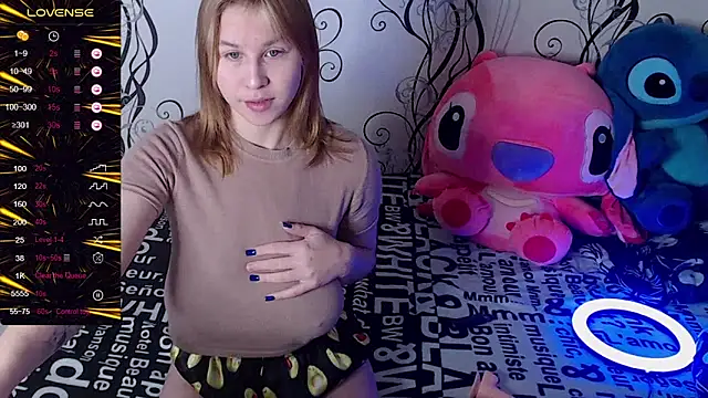 RoyAngela online show from 5, 10, 2025