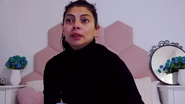 Snapshot of LadyLiia chatting on 7, 1, 2025 LadyLiia online show from 7, 1, 2025