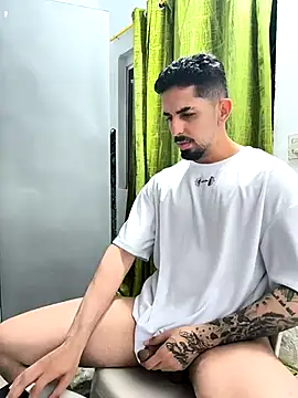 giannis090 online show from 24, 4, 2026