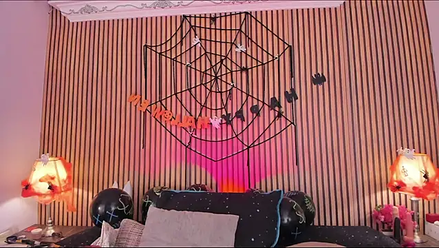 keeyla stone online show from 30, 10, 2025