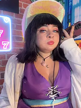 Lucycosplay777 online show from 13, 1, 2026
