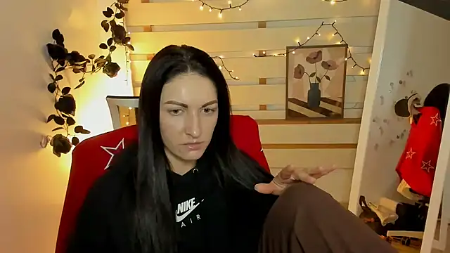 Aurora Loveu online show from 14, 2, 2026