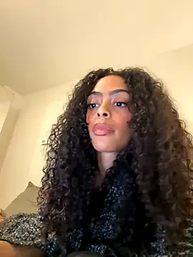 yasmingarcia online show from 3, 11, 2025