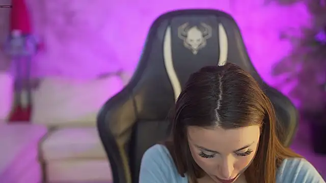 Luna secretgirl online show from 23, 11, 2025