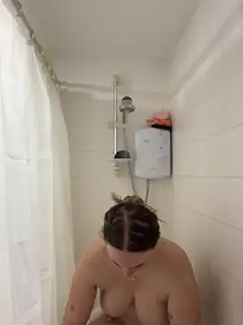 SexySashaxox online show from 3, 3, 2026