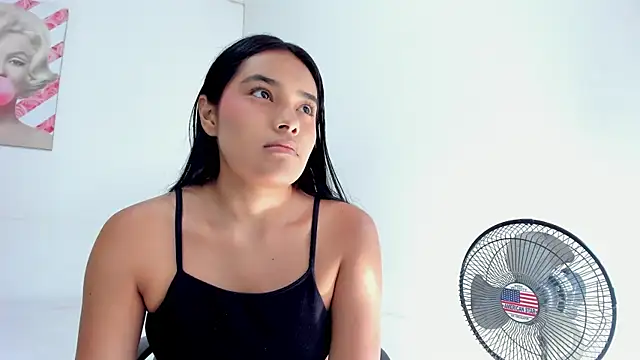 Snapshot of valeria_millers chatting on 30, 4, 2026 valeria millers online show from 30, 4, 2026