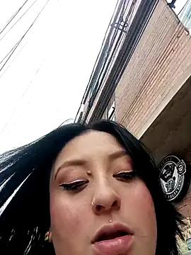 megan fox5 online show from 4, 10, 2025