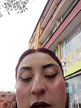 megan fox5 online show from 11, 11, 2025