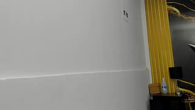 VioletRose as online show from 5, 2, 2026