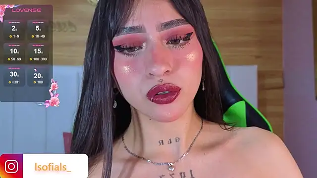 Snapshot of Abril_Velvet_a_ chatting on 3, 2, 2026 Abril Velvet a online show from 3, 2, 2026