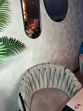 Snapshot of Melody1600 chatting on 16, 10, 2025 Melody1600 online show from 16, 10, 2025