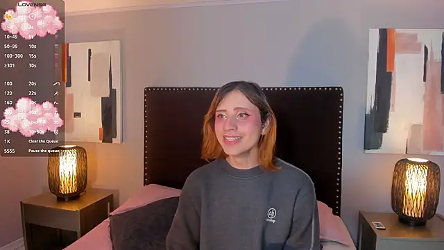 Snapshot of seraphine_star chatting on 11, 2, 2026 seraphine star online show from 11, 2, 2026