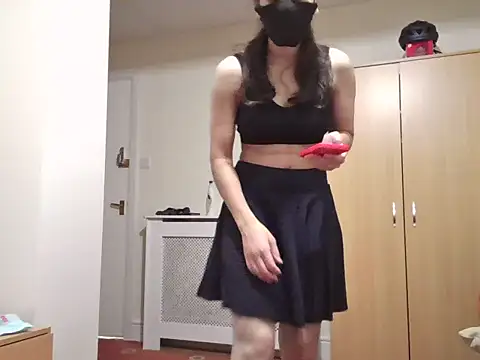 BobtailFormal online show from 3, 12, 2025