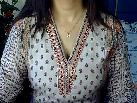 Rumi cute online show from 8, 3, 2026