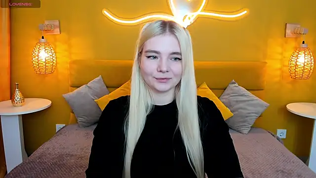 RuthBryant online show from 4, 11, 2025