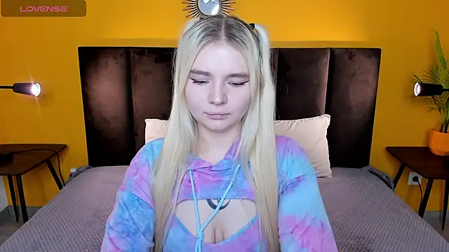 RuthBryant online show from 2, 12, 2025