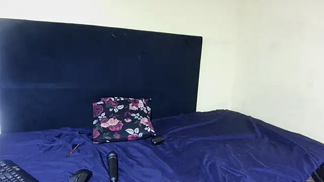 Snapshot of SweetTitties21 chatting on 7, 4, 2026 SweetTitties21 online show from 7, 4, 2026