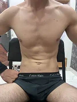 coupleyug online show from 15, 4, 2026