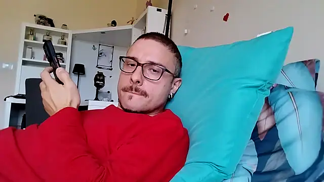 ilovechub112 online show from 18, 10, 2025