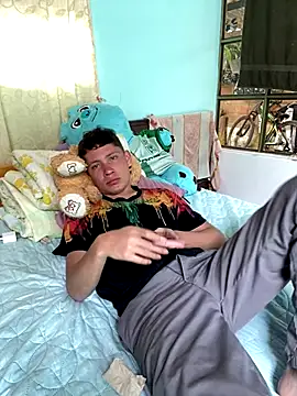 Snapshot of elfernh chatting on 19, 12, 2025 elfernh online show from 19, 12, 2025