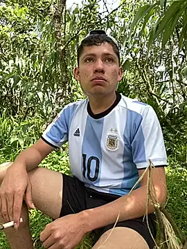 Snapshot of elfernh chatting on 12, 3, 2026 elfernh online show from 12, 3, 2026