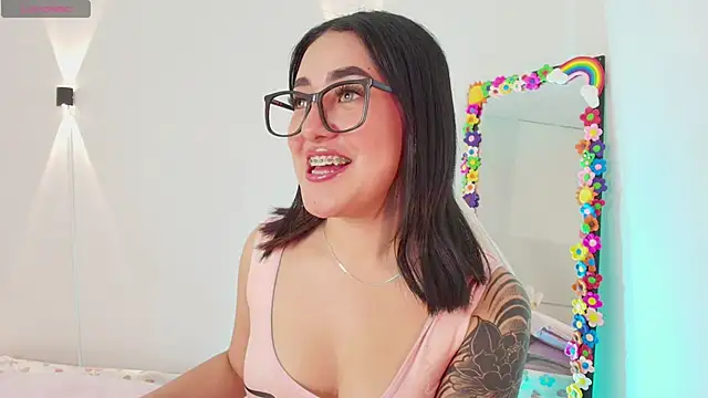 Snapshot of justonecute chatting on 29, 9, 2025 justonecute online show from 29, 9, 2025