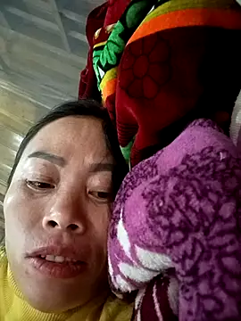 CoMay003 online show from 22, 11, 2025