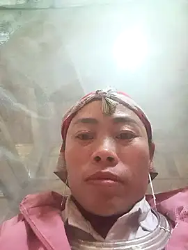 Snapshot of CoMay003 chatting on 3, 2, 2026 CoMay003 online show from 3, 2, 2026