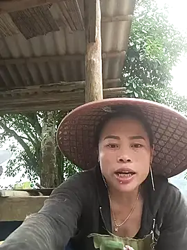 Snapshot of CoMay003 chatting on 28, 3, 2026 CoMay003 online show from 28, 3, 2026