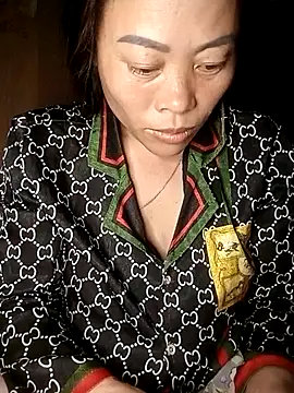 Snapshot of CoMay003 chatting on 15, 4, 2026 CoMay003 online show from 15, 4, 2026