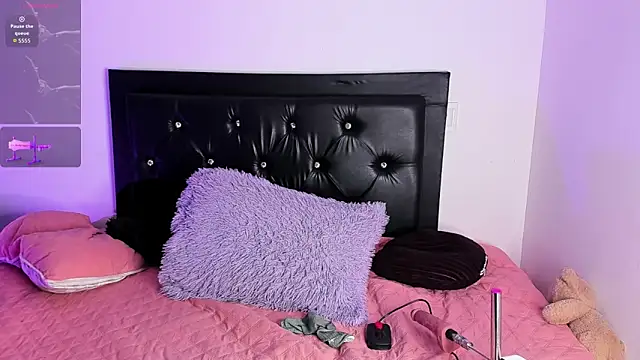 samiacooper25 online show from 6, 2, 2026