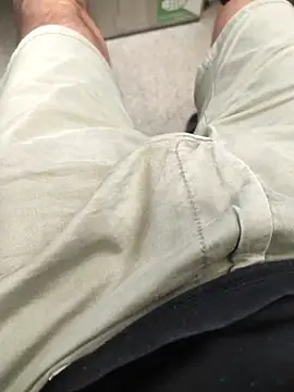 Snapshot of hansvonerotic1 chatting on 10, 9, 2025 hansvonerotic1 online show from 10, 9, 2025