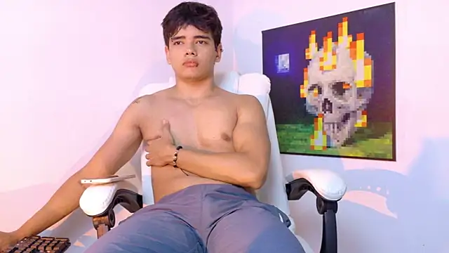 Snapshot of an_drew18 chatting on 13, 9, 2025 an drew18 online show from 13, 9, 2025