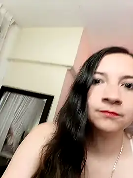 Agatha bellucci  online show from 19, 11, 2025