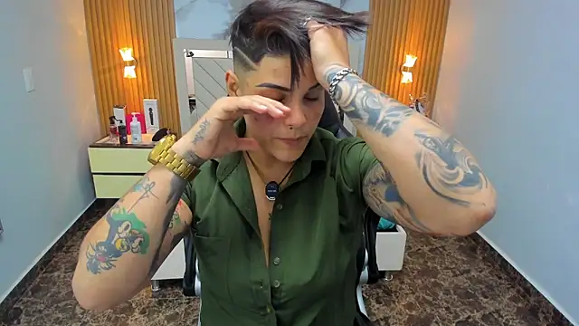 KAROLLJONES1 online show from 3, 2, 2026