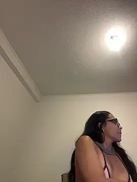 Snapshot of princesaliay chatting on 4, 5, 2026 princesaliay online show from 4, 5, 2026